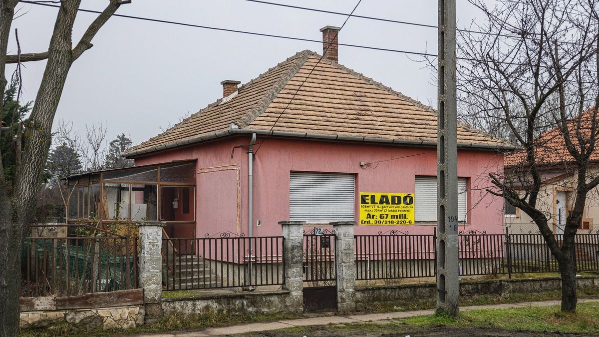 Eladó ház Érd-4