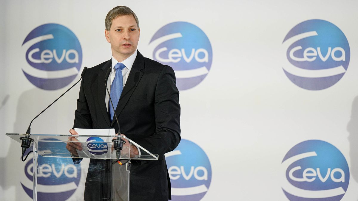 A madárinfluenzát Kőbányán kutatják: 70 milliárd adag vakcinát gyárt a Ceva-Phylaxia