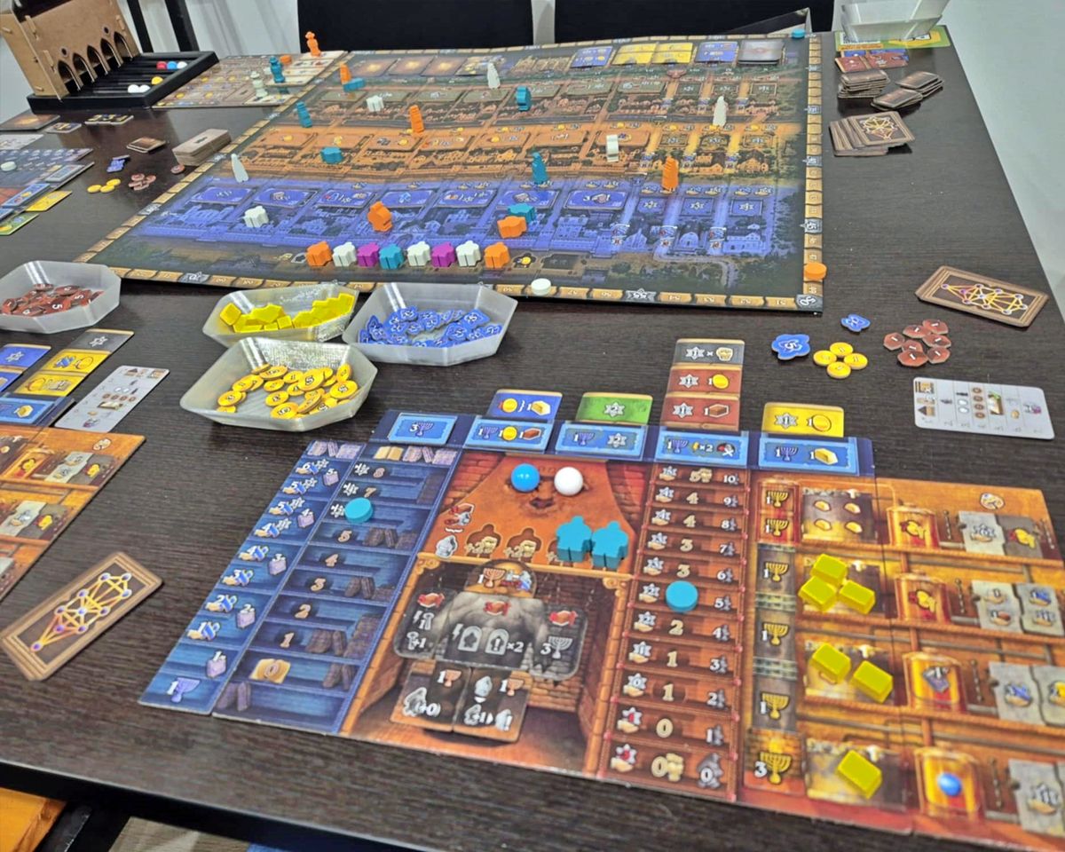 társasjáték
Board Game Café