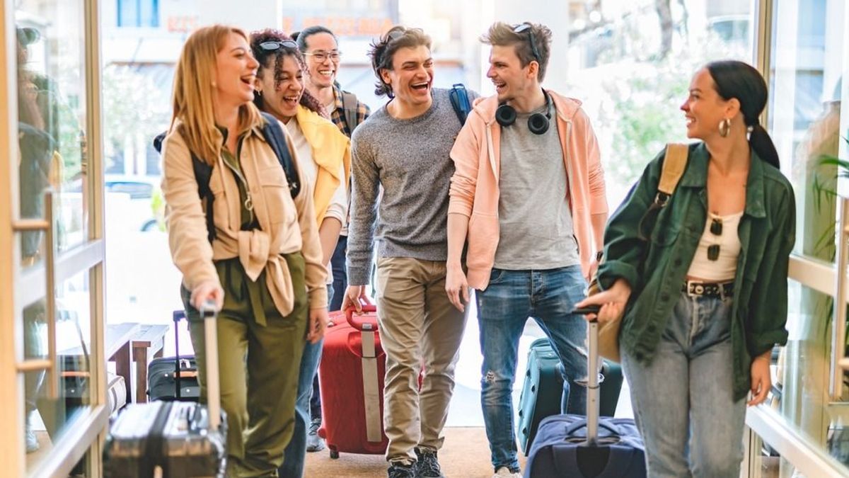 Tárgyak helyett élmények – A Z generáció az utazást választja
