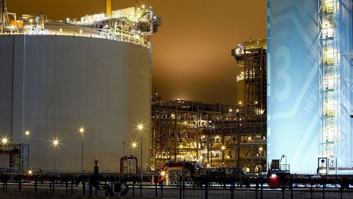 Energiaválság: rátesz egy lapáttal a gázárra az orosz LNG kiszorítása