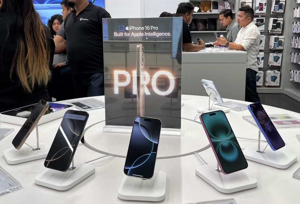 IPhone 16 Series Starts Sell In India mobil