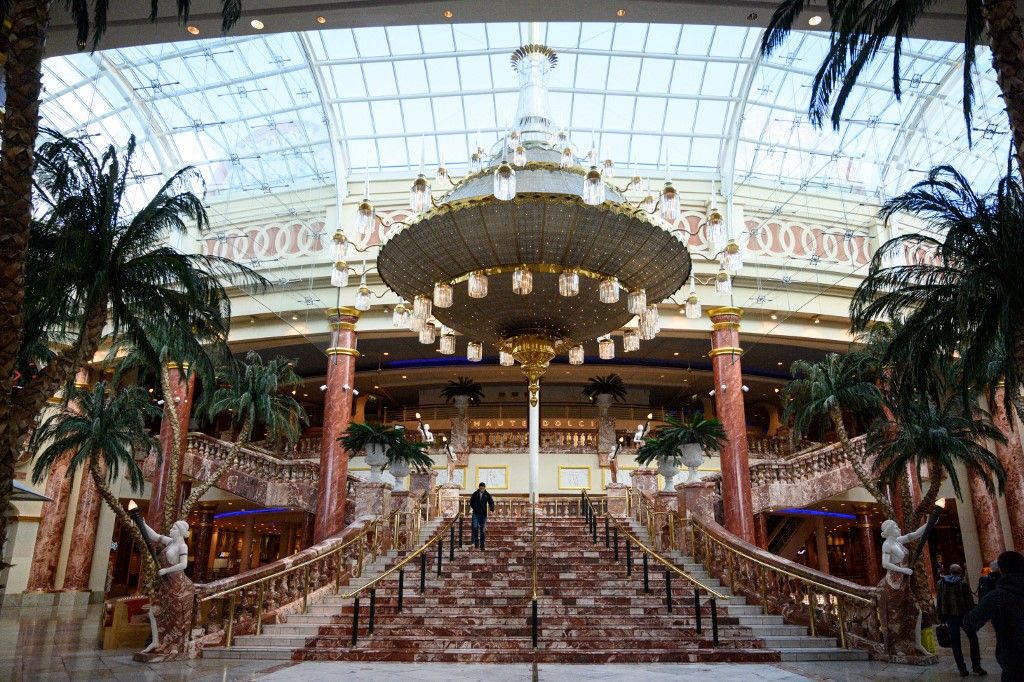 trafford centre, töltő, gyorstöltő
