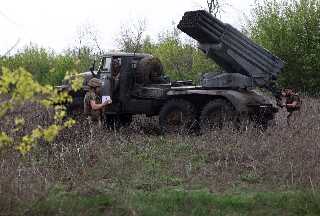 orosz-ukrán háború
MLRS rakéta