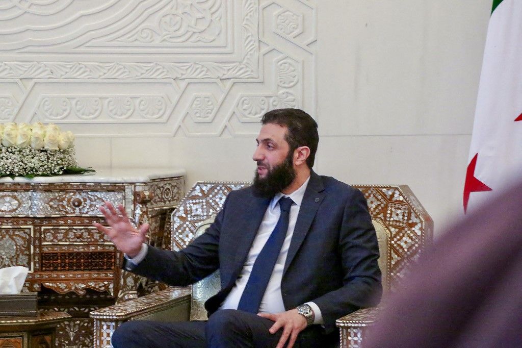 Szíria új vezetője szerint Oroszország a világ második legnagyobb hatalmú országa Iraqi delegation meets with leader of new Syrian administration Ahmed al Sharaa in Damascus       