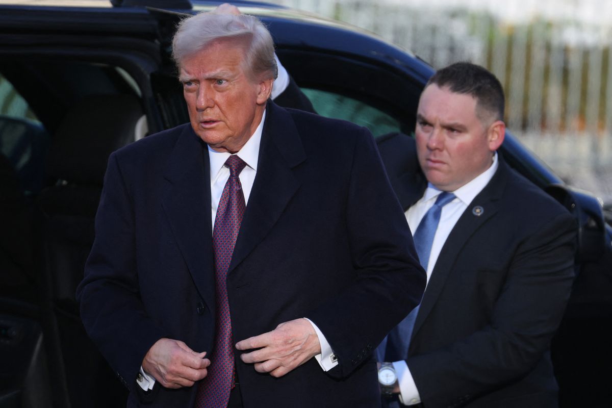 Donald Trump már a beiktatási ceremónia helyszínén