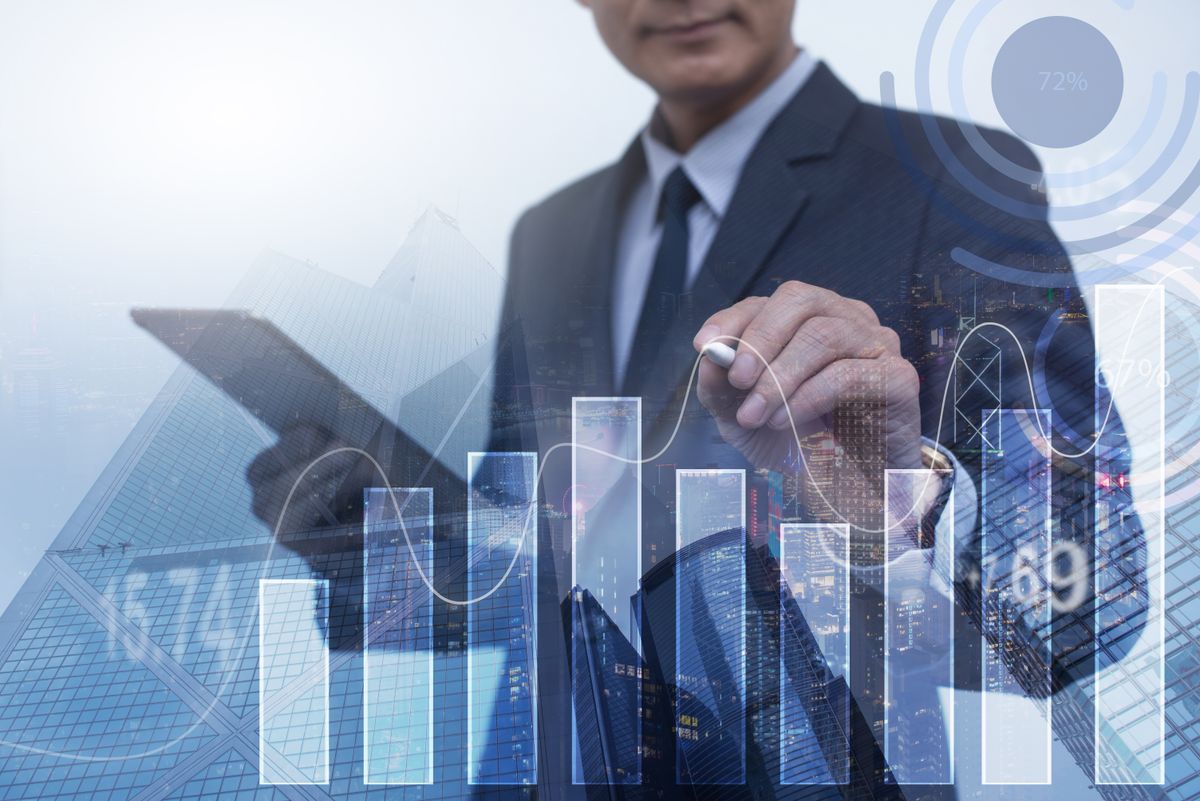 ETF, tőzsdén kereskedett alapok, befektetés / Business,And,Stock,Market,Analysis,,Finance,And,Investment,Concept.,Double