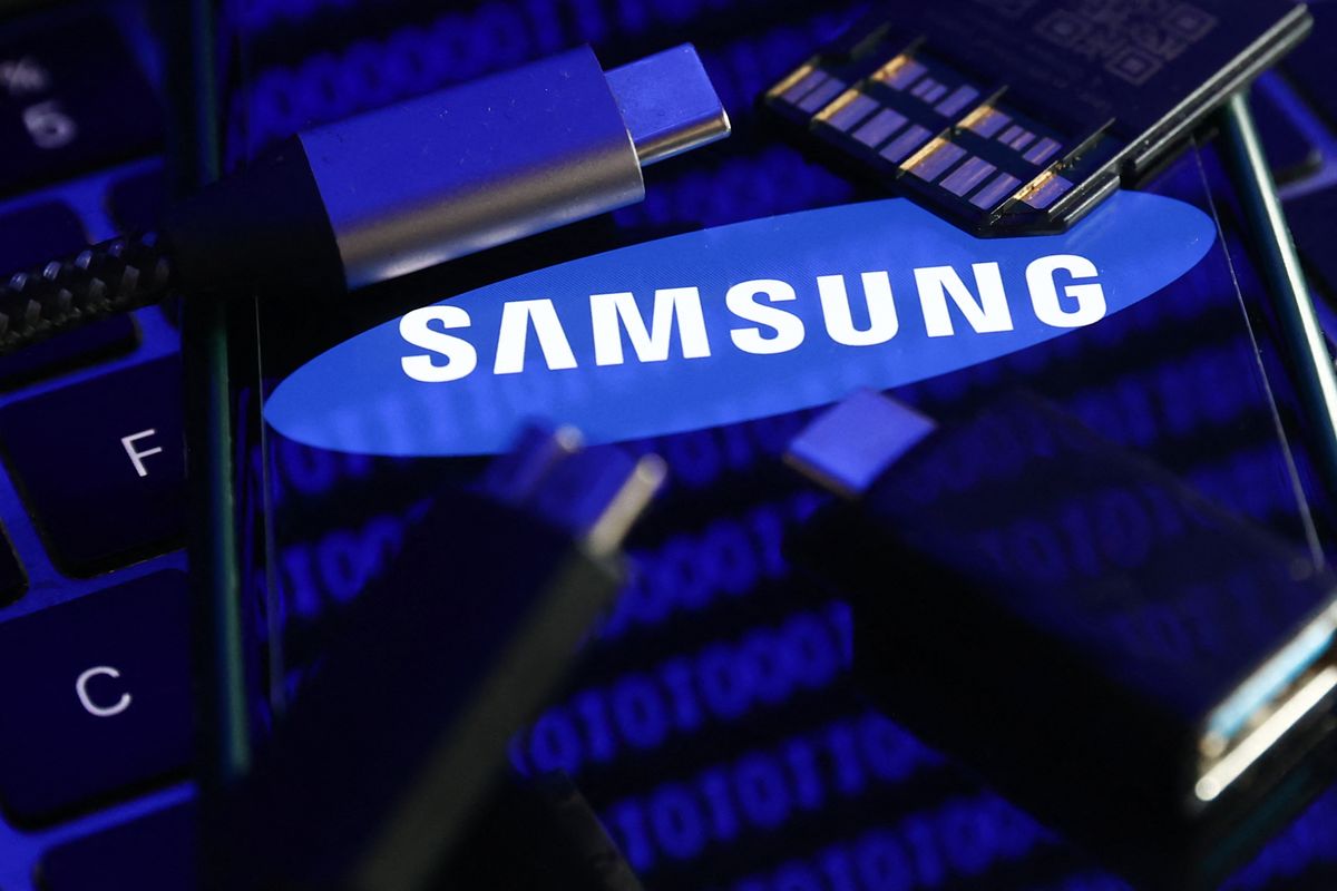 A Samsung is elfordul az MI-csipek irányába – nem jövedelmező már a hagyományos memóriacsipek piaca