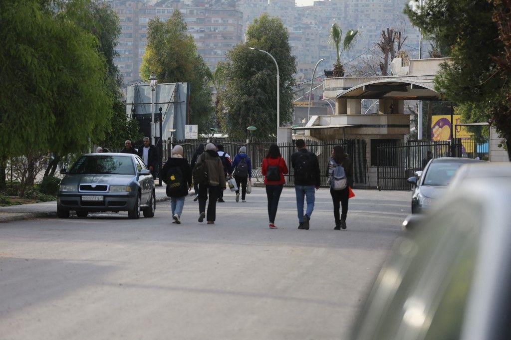 Universities in Syria resume classes following Baath Regime's Collapse
damaszkusz