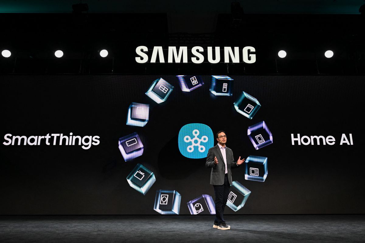 Kémtévét jelentett be a Samsung, ami akár betörők ellen is védhet