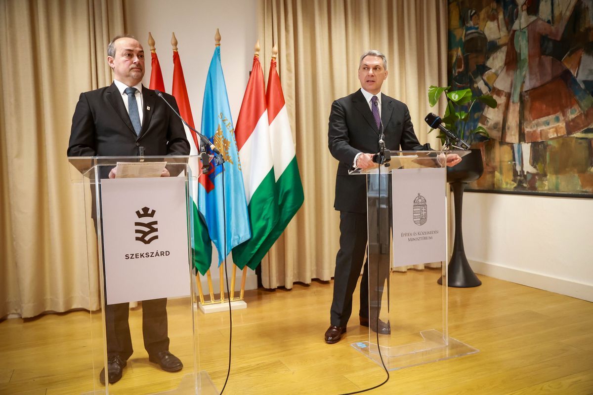 Lázár János Berlinger Attila Szekszárd fejlesztések