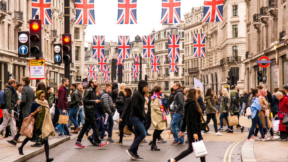 Egy brit üzlet sincs biztonságban, rekordon a bolti lopások és az erőszakos cselekmények 