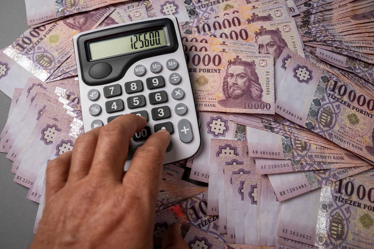 Hungarian,Forint,Banknotes,Are,Spread,Out,And,Sorted,On,A
