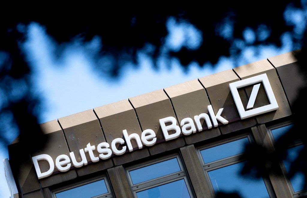 bankok, Deutsche Bank, hitelzők, pénzügy szektor, Symbol image - Deutsche Bank AG