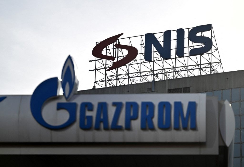 szerb Szerbia NIS Gazprom