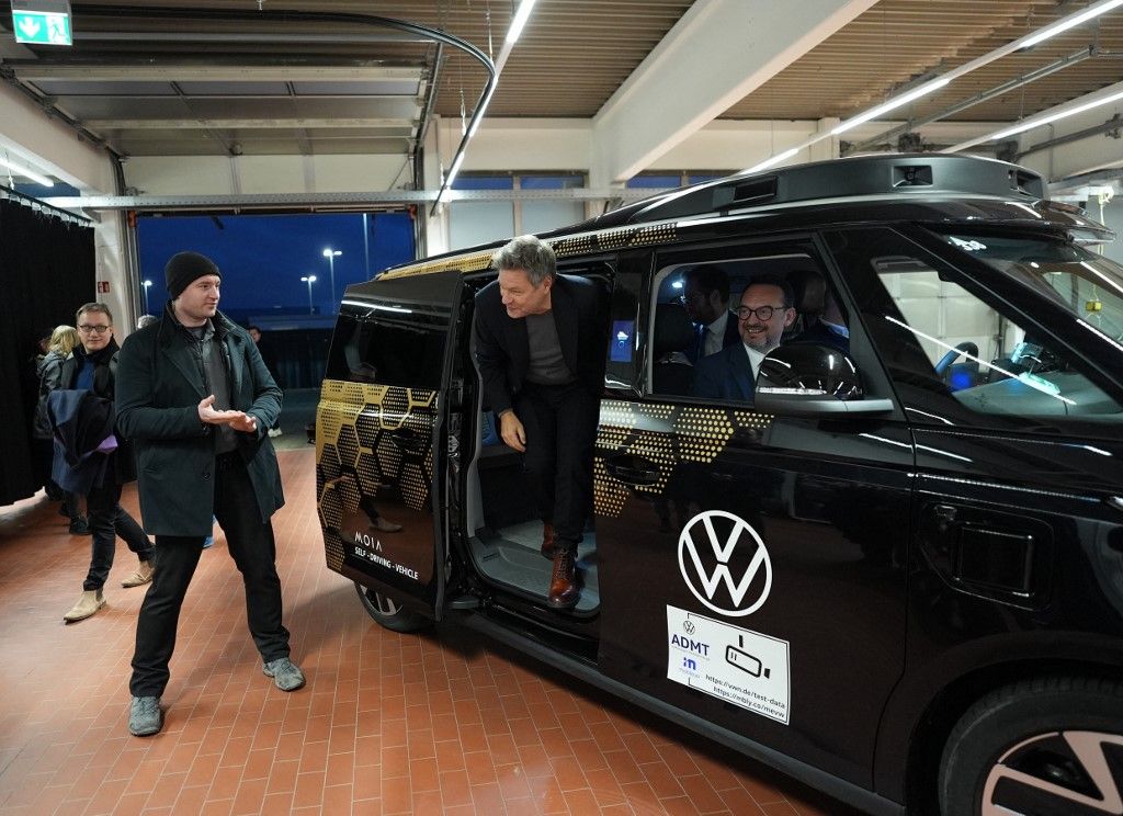 Volkswagen: a megbukott német kormány alkancellár gazdasági minisztere, Robert Habeck kedveli Election campaign Bündnis 90/Die Grünen - Hamburg