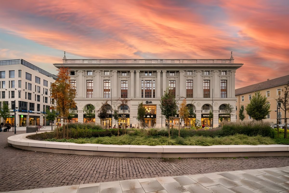 Ruby Hotel