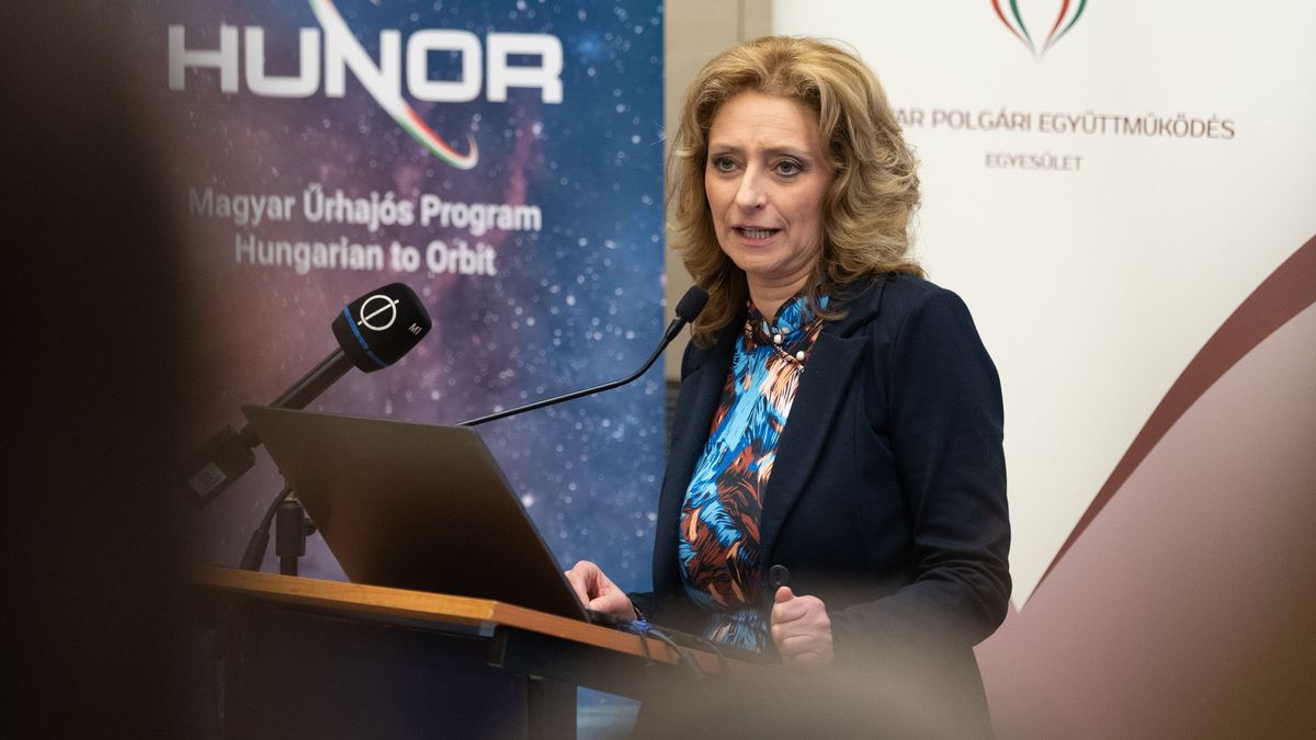 Női szakértőket vonnának be az űrkutatásba - Világgazdaság