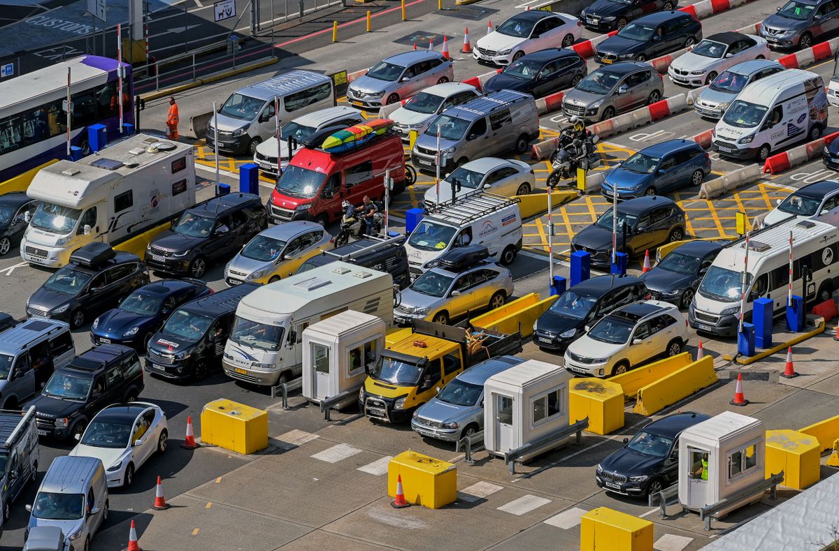 Új korszak a brit határon: bevezették az elektronikus belépési engedélyt