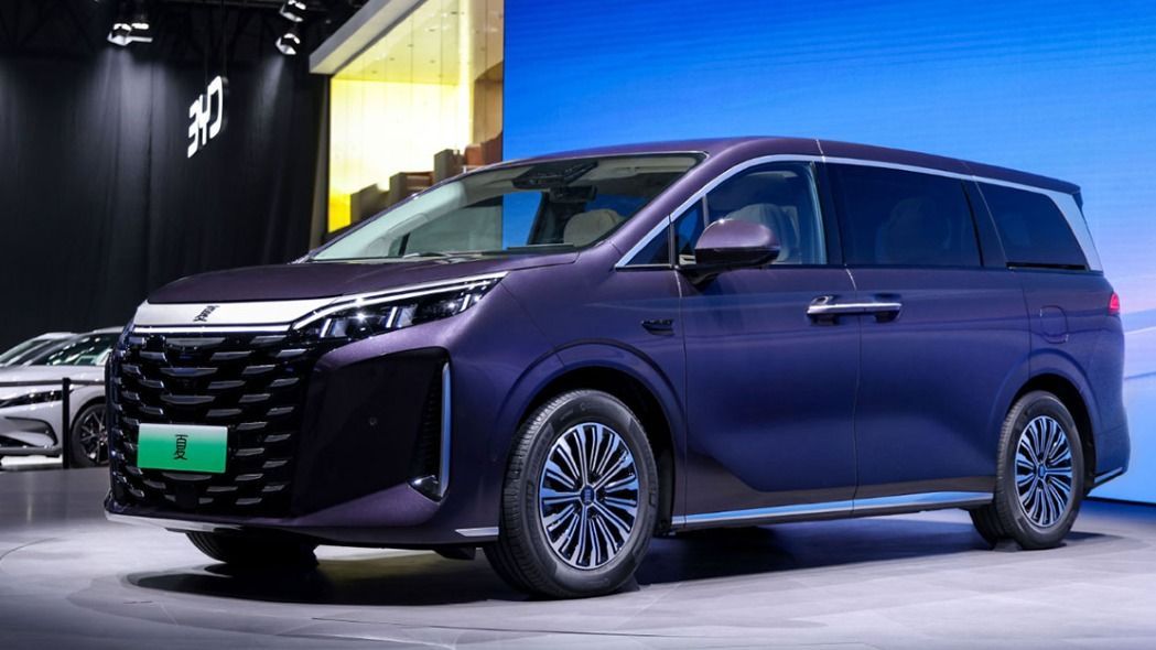 BYD Xia MPV