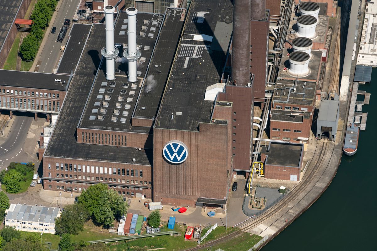 1,May,2024,,Wolfsburg,,Germany.,Aerial,View,Of,Volkswagen,Plant
német gazdaság