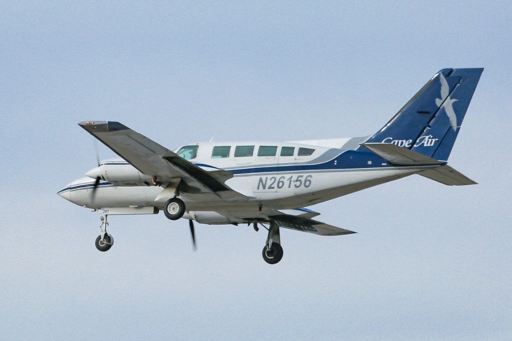 Cape Air Aircraft Landing At JFK In New Jork