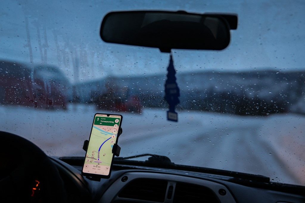 Winter In Norway
gps
hibrid hadviselés
műholdas navigáció
űrpajzs
