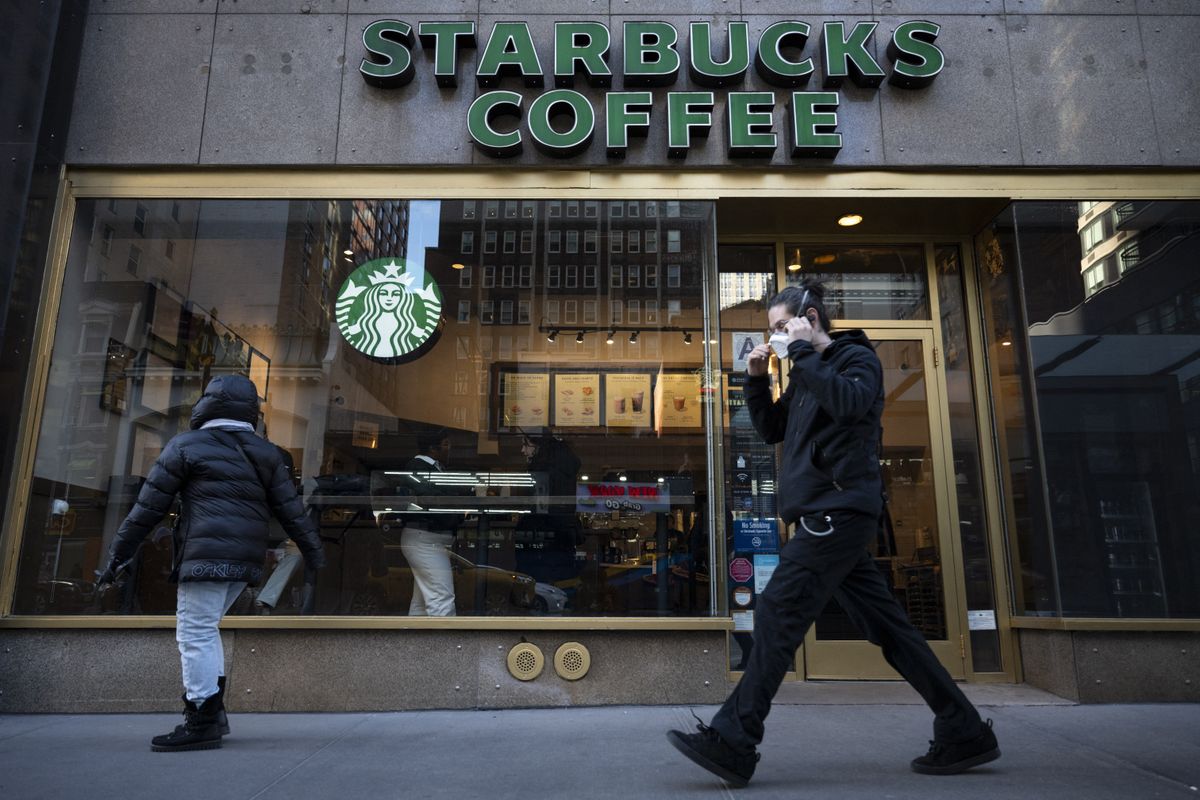 Starbucks to reverse open door policy for its cafes