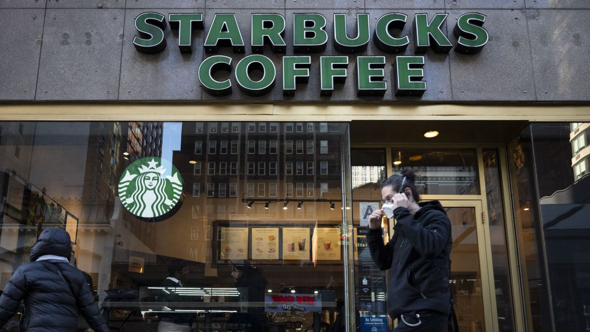 Nem indítja jól az évet a Starbucks: folytatódik a sztrájk, nincs megállapodás 