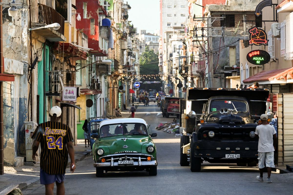 A Cuba, SUV et 4X4 dernier cri volent la vedette aux vieilles américaines eu kuba