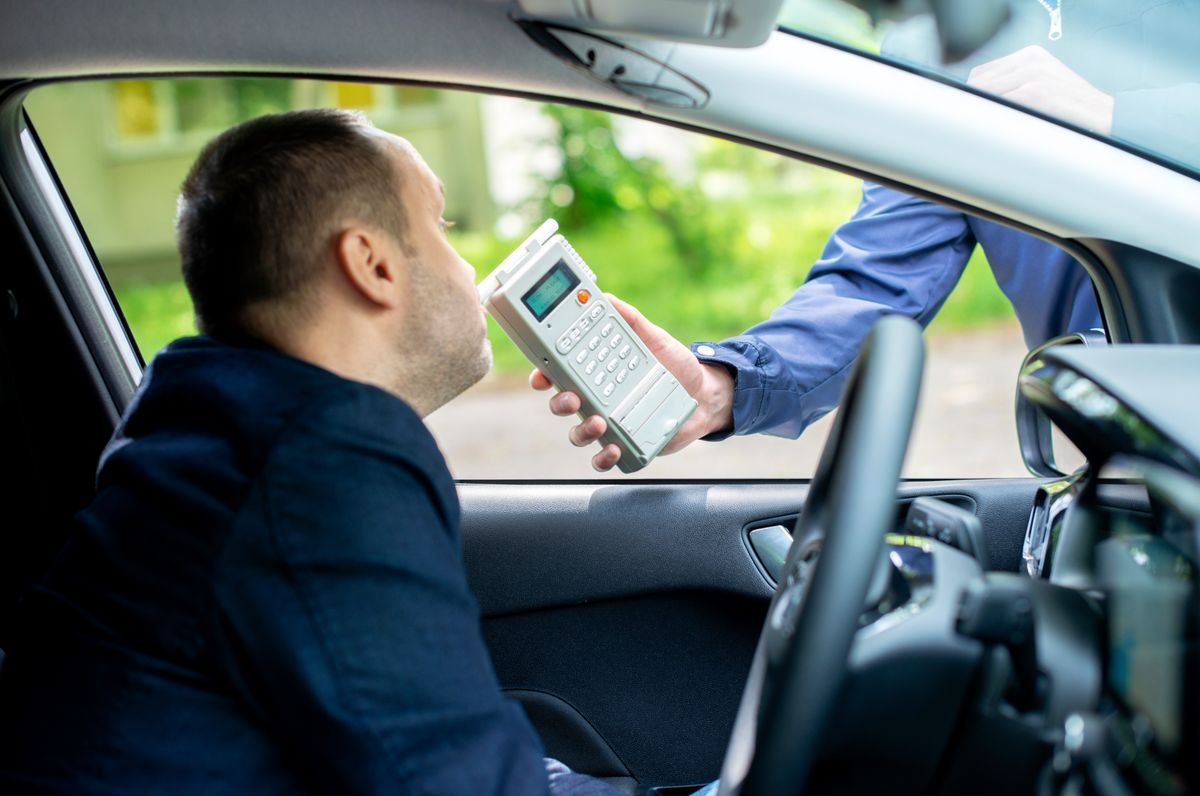 Driver,Due,To,Being,Subject,To,Test,For,Alcohol,Content
alkoholzár
alkoholszonda
ittas vezetés