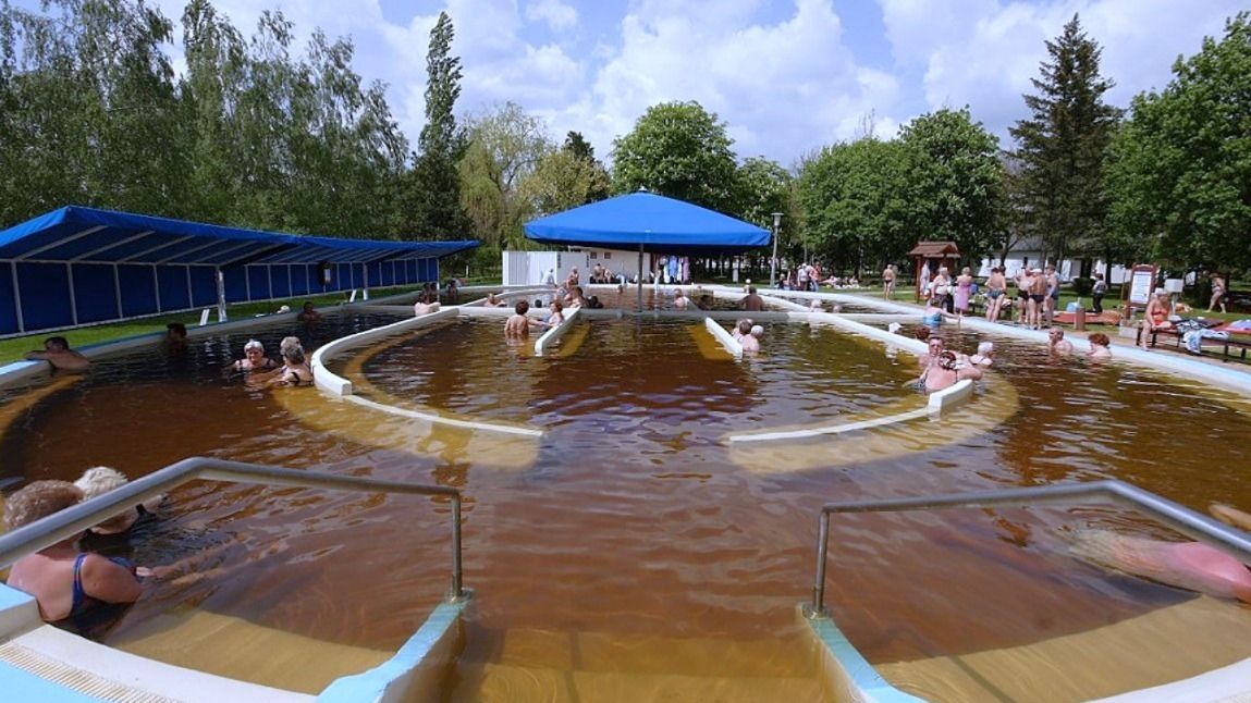 gyógyfürdő