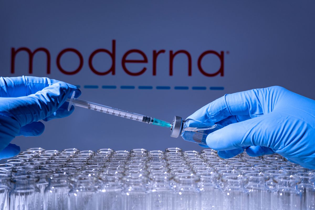 Toronto,,Ontario,,Canada,-,February,14,,2021,:,A,Health
moderna
