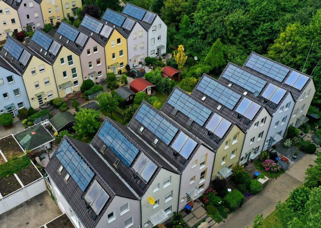 napelem cserép napenergia