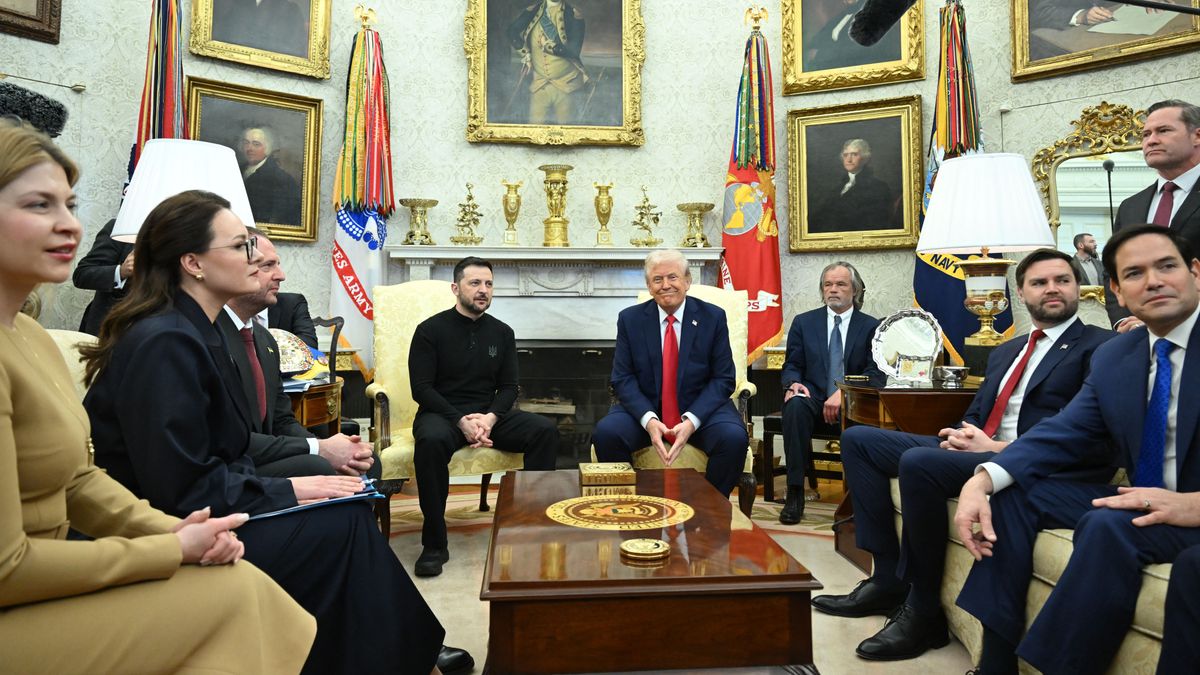 Ukraine President Volodymyr Zelensky visits the White House trump