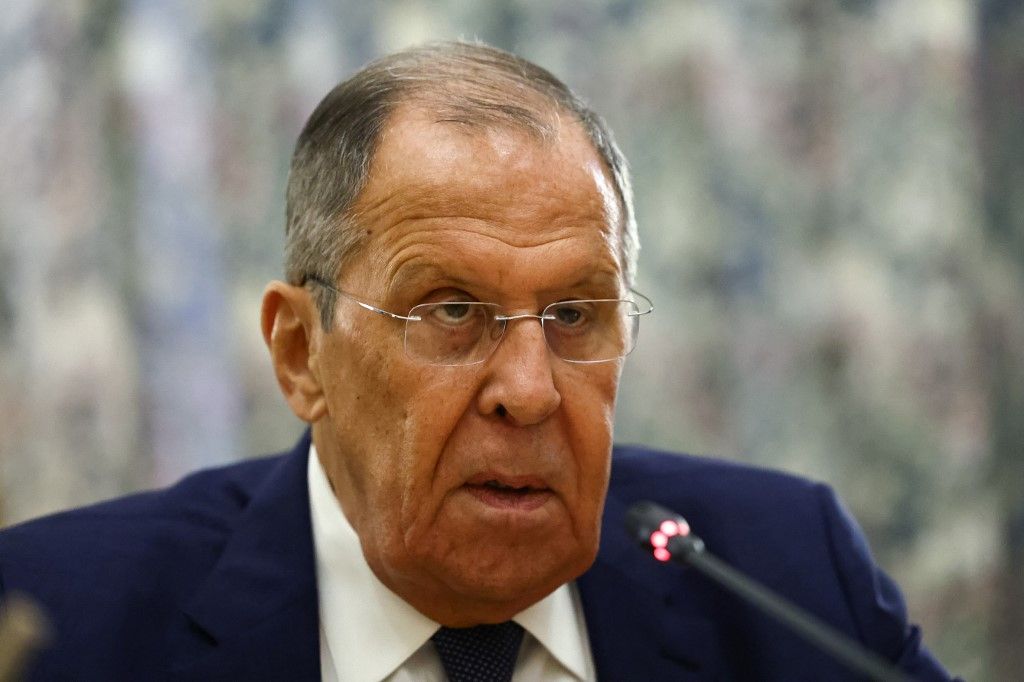 Russian Foreign Minister Sergei Lavrov holds talks with Yemeni counterpart Shaya Mohsin Zindani