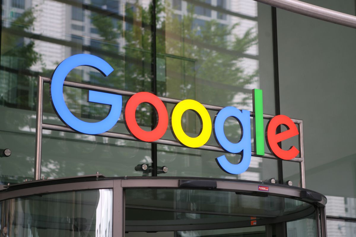 Hamburg,,Germany,,September,2017,, Google ,Logo,At,The,German,Office