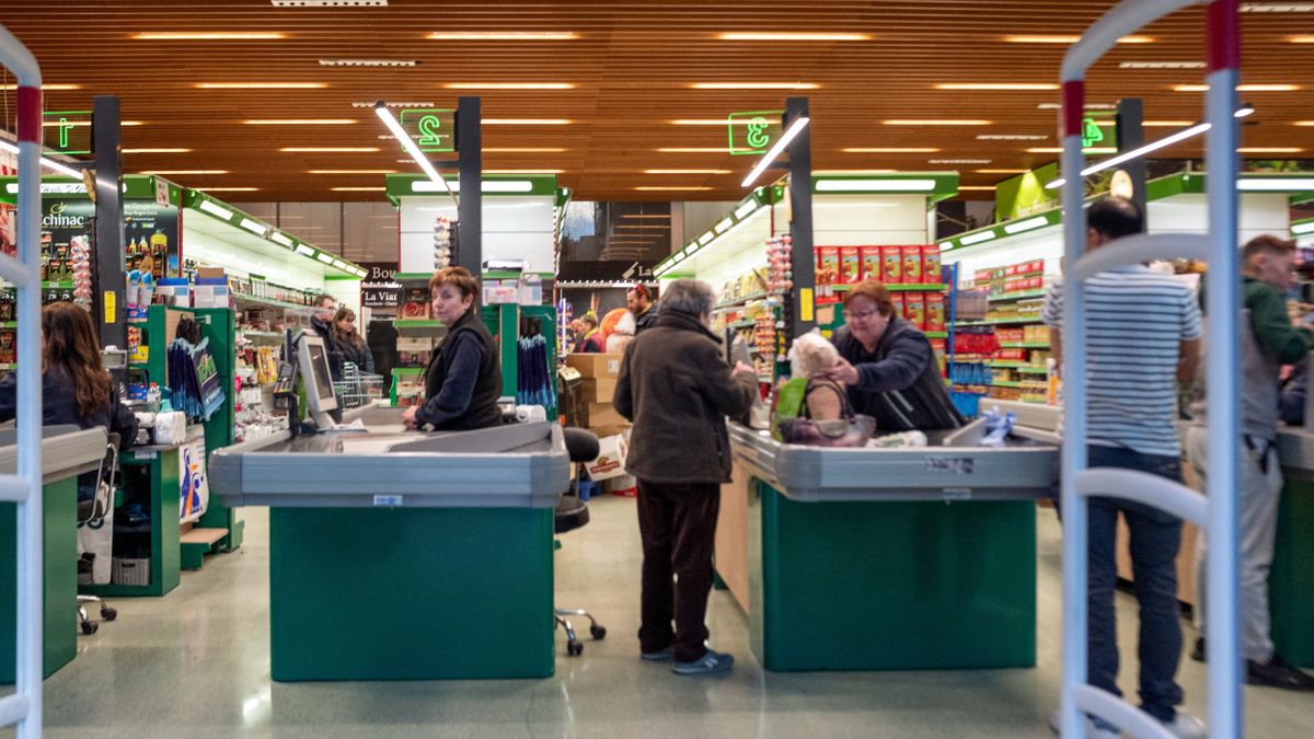 SPAIN - SUPERMARKETS spanyol infláció