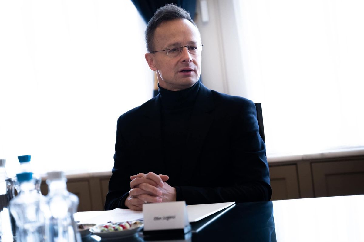 Szijjártó Péter török Áramlat garanciák
