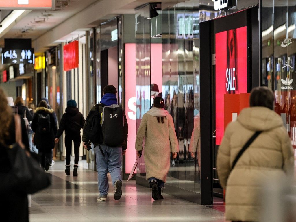 A forint árfolyama ezúttal a zlotynak követendő volt, a cseh koronának nem – de mi a jövő? Economy In Poland
