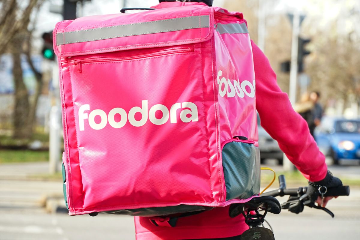 Budapest,,Hungary,-,Feb,10,,2024:,Foodora,,Online,Food,Delivery Foodora gvh