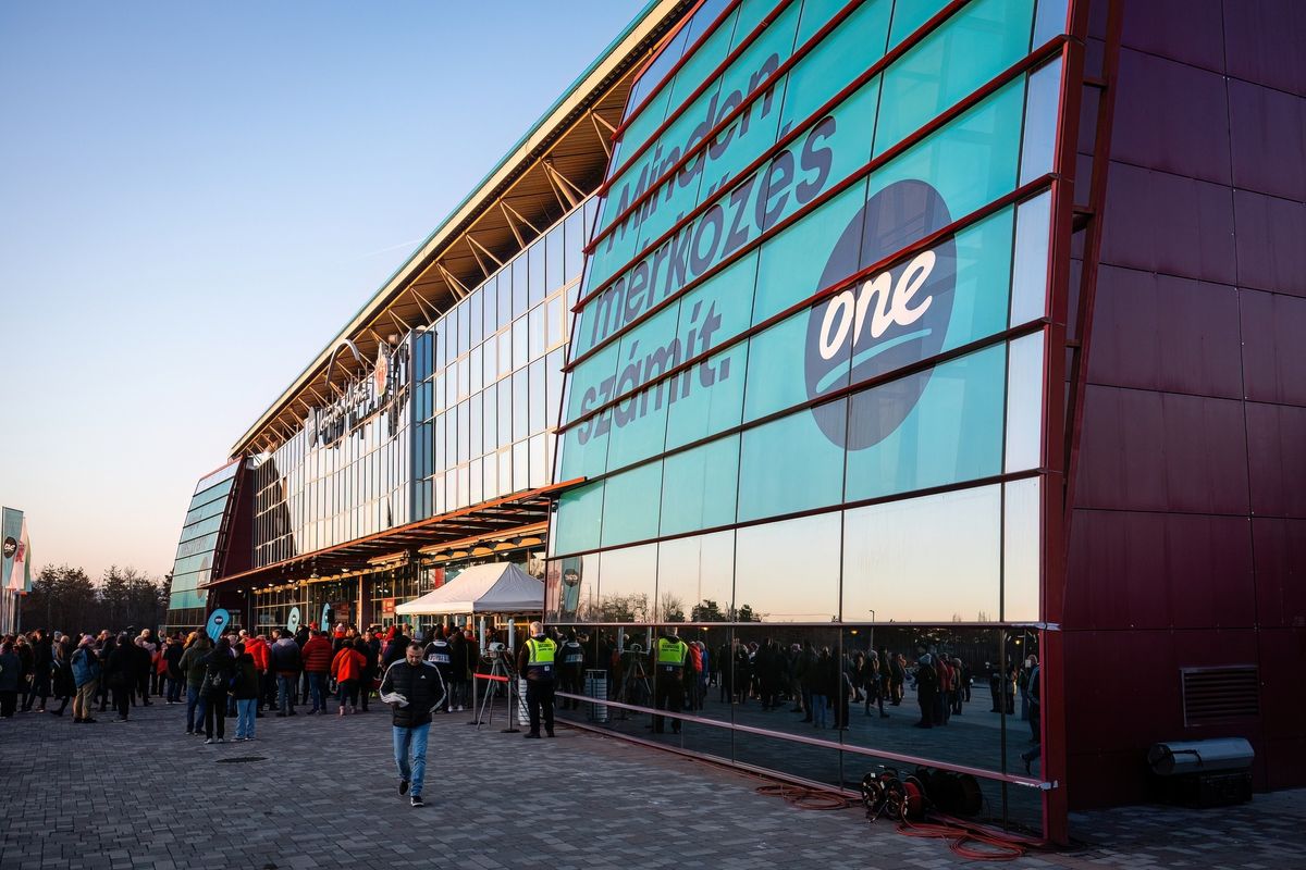 stadion, veszprém
