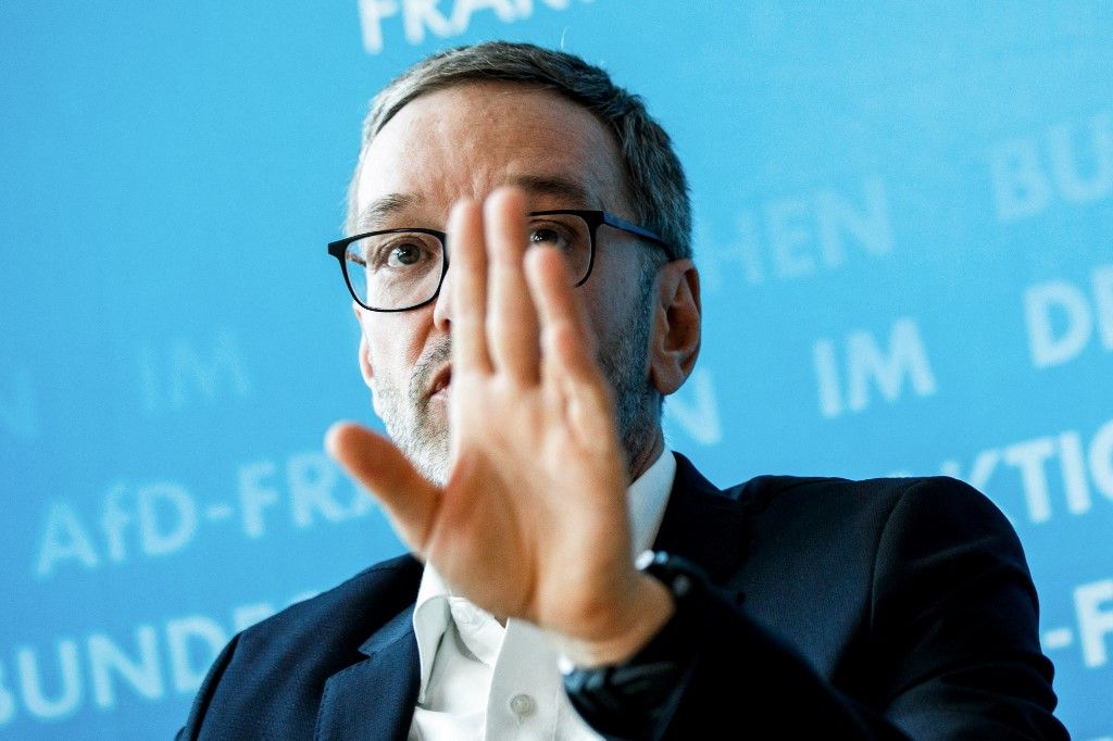 Ausztria bevándorlási célja zéró: erről még a majdani koalíciós társat is győzködi a majdani kancellár AfD-Bundestag faction on border management in Europe