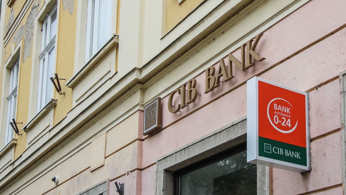 Daily Life In Eger cib bank
CIB Lízing, lízingpiac, bank