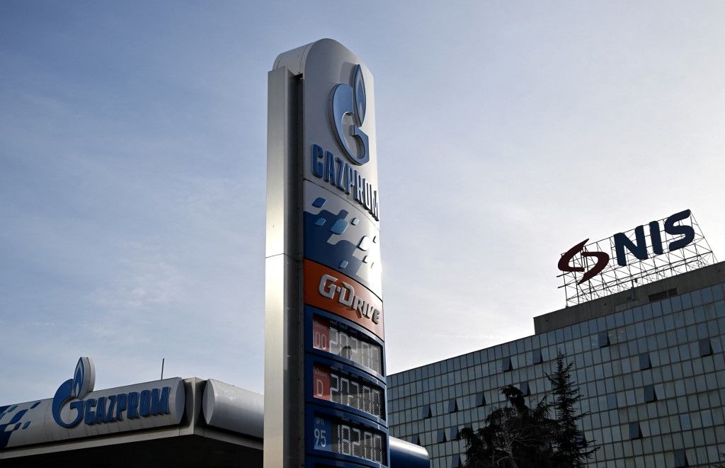 A Gazprom kontrollja alatt áll az egyetlen szerb finomító, és nem tudják rövid idő alatt kipaterolni, hogy eleget tegyenek az amerikai szankciónak