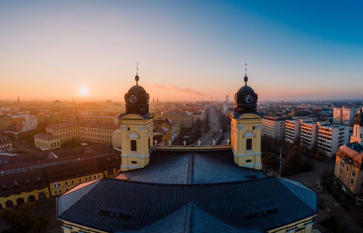 Debrecen,In,The,Morning,From,The,Sky