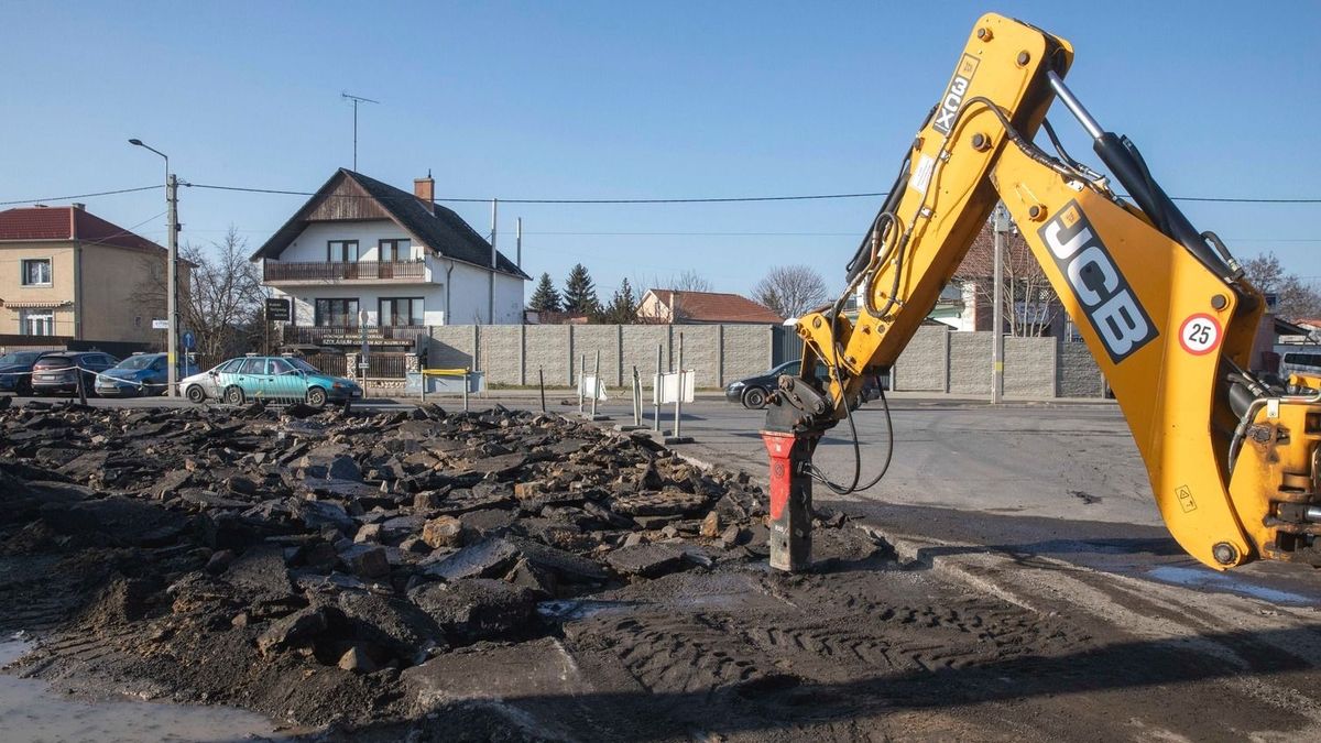 Mintegy 20 útszakasz felújítási előkészületei kezdődhetnek el a magyar-román határnál