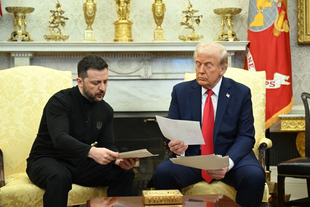 Ukraine President Volodymyr Zelensky visits the White House