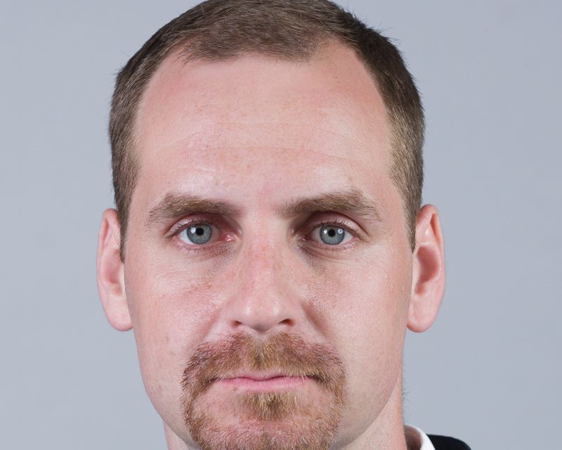 Dr. Cseh Tibor András szerző profilképe