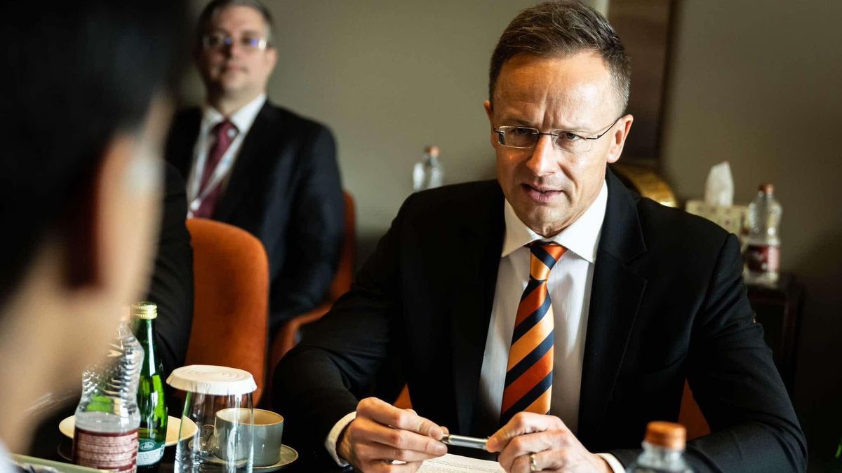 Szijjártó Péter